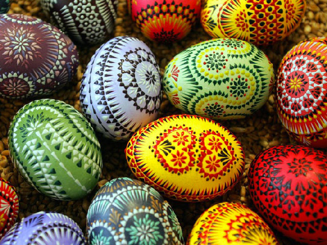 Italy’s Easter Eggs & Easter Friday – Once Upon a Spice